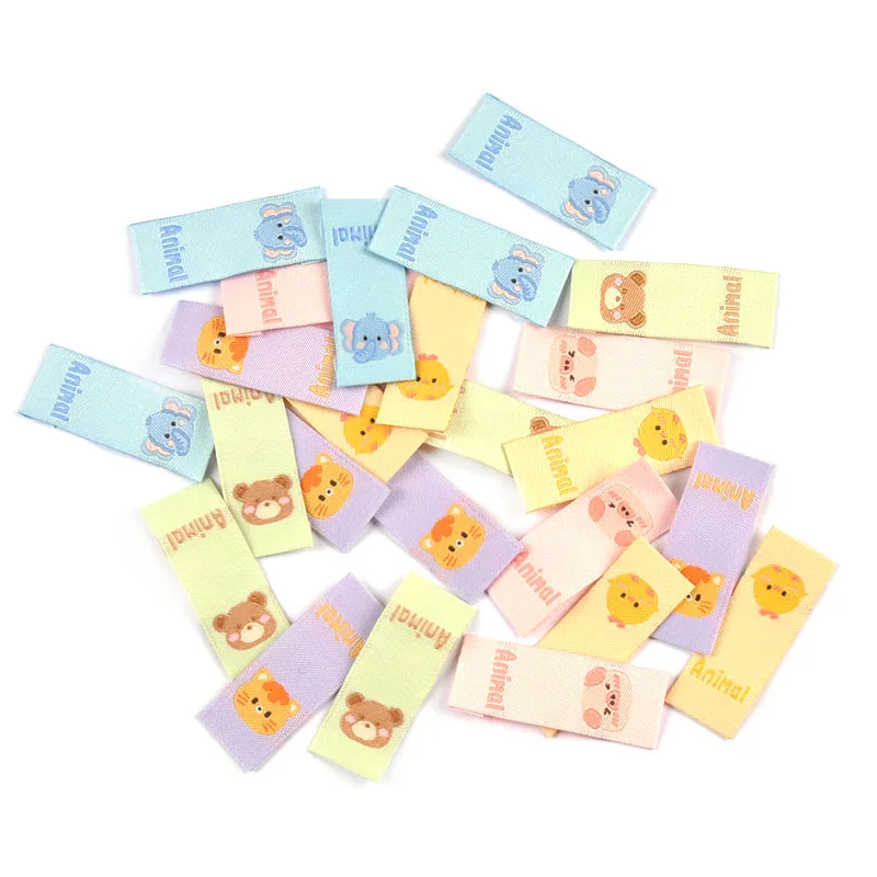 50 pz 39x15mm Kawaii Cartoon Piggy/Bear/pulcino etichette per ricamo etichette per vestiti per bambini accessori per cucire artigianato fai da te