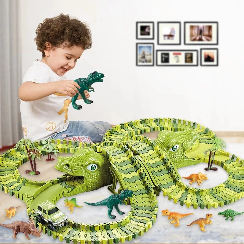 Dinosaurus Racing Track Spoorweg Speelgoed Montage Plastic Flexibele Racing Bend Racebaan Flitslicht Spoor Auto Speelgoed Voor Kinderen Geschenken