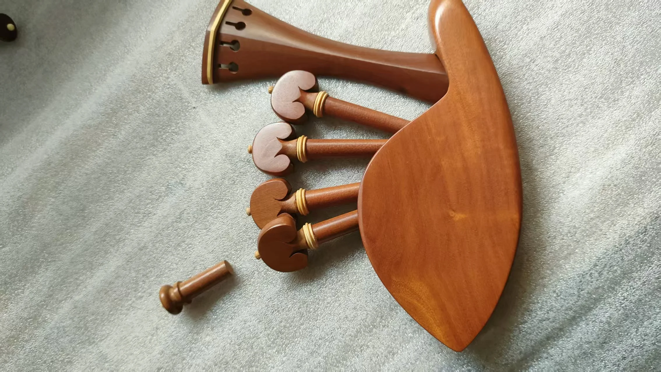 1 Set Jujube Wood Violin Parts with Boxwood Collar 4/4 Uninstalled
