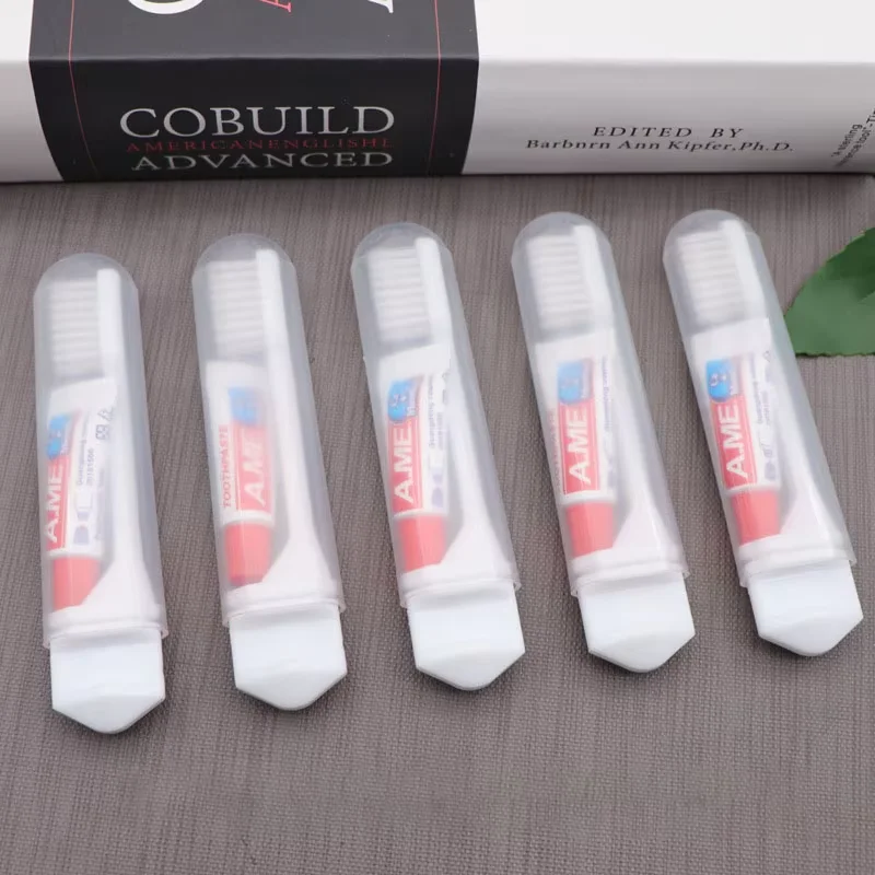 4/5PCS Portable Mini Travel Toothbrush Toothpaste Set Adult Outgoing Camp Disposable Toothbrush Carry-on Deep Cleaning Oral Care