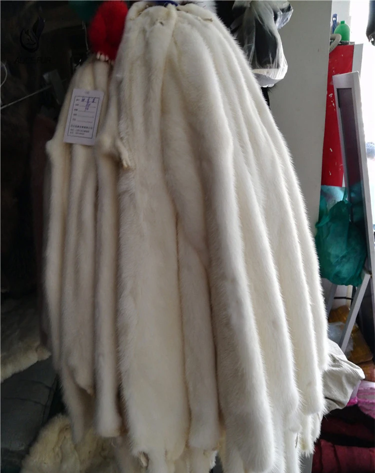 Wholesale factory low price Mink fur pelts