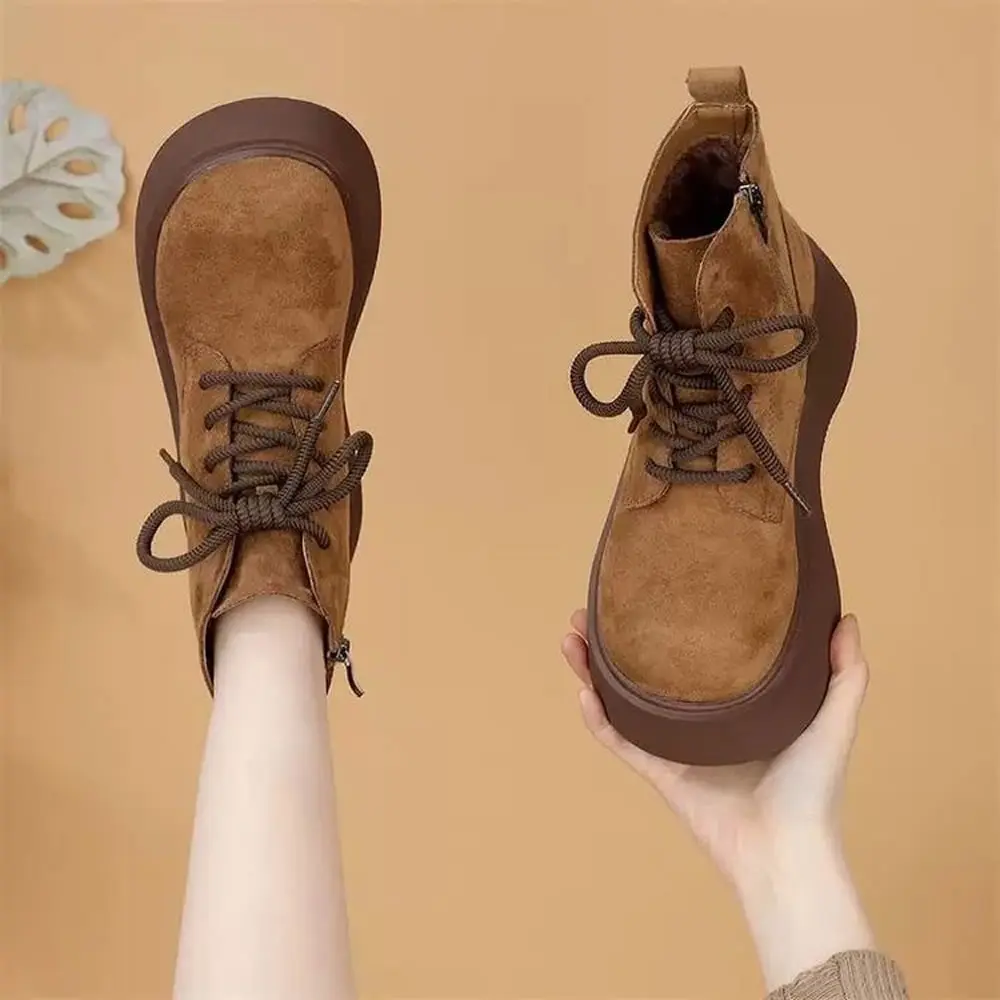 

Новые женские зимние плюшевые теплые короткие ботинки, увеличивающие рост, простые удобные повседневные повседневные женские туфли на толстой подошве