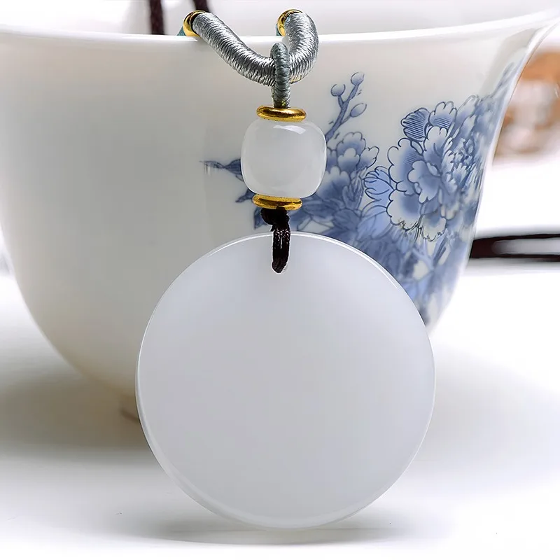 

Natural Gold Silk Jade Small Round Brand Pendant, Simple and Versatile Jewelry