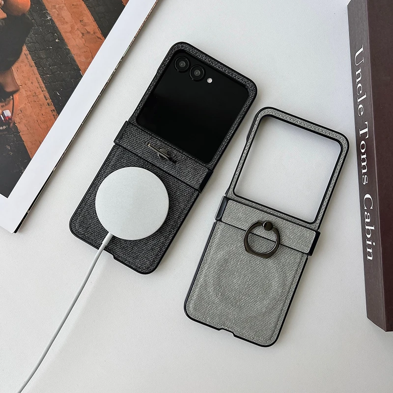 حافظة لهاتف موتورولا رازر 50 الترا 60 40 50S Razr + 2024 ريترو كاوبوي نمط بولي Leather حافظة هاتف جذابة مغناطيسية #1