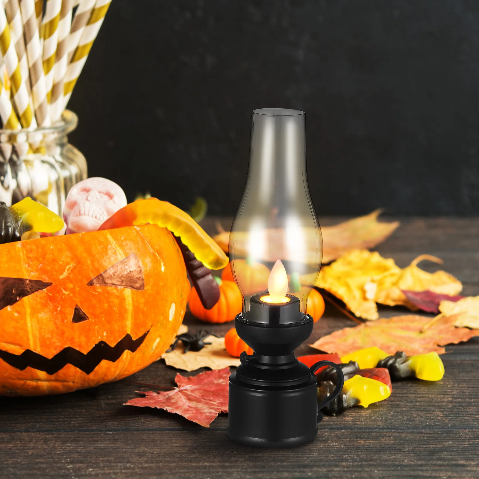 

Retro Lamp LED Oil Lantern Flameless Desk Indoor Plastic Black Shaking Style Home Garden Living Room Power Outage Gifts