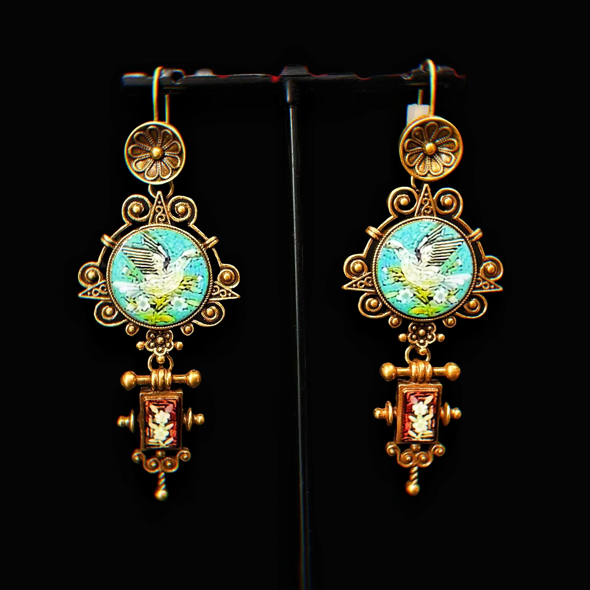 

Oil painting dove earrings retro heavy industry exaggerated long medieval earrings