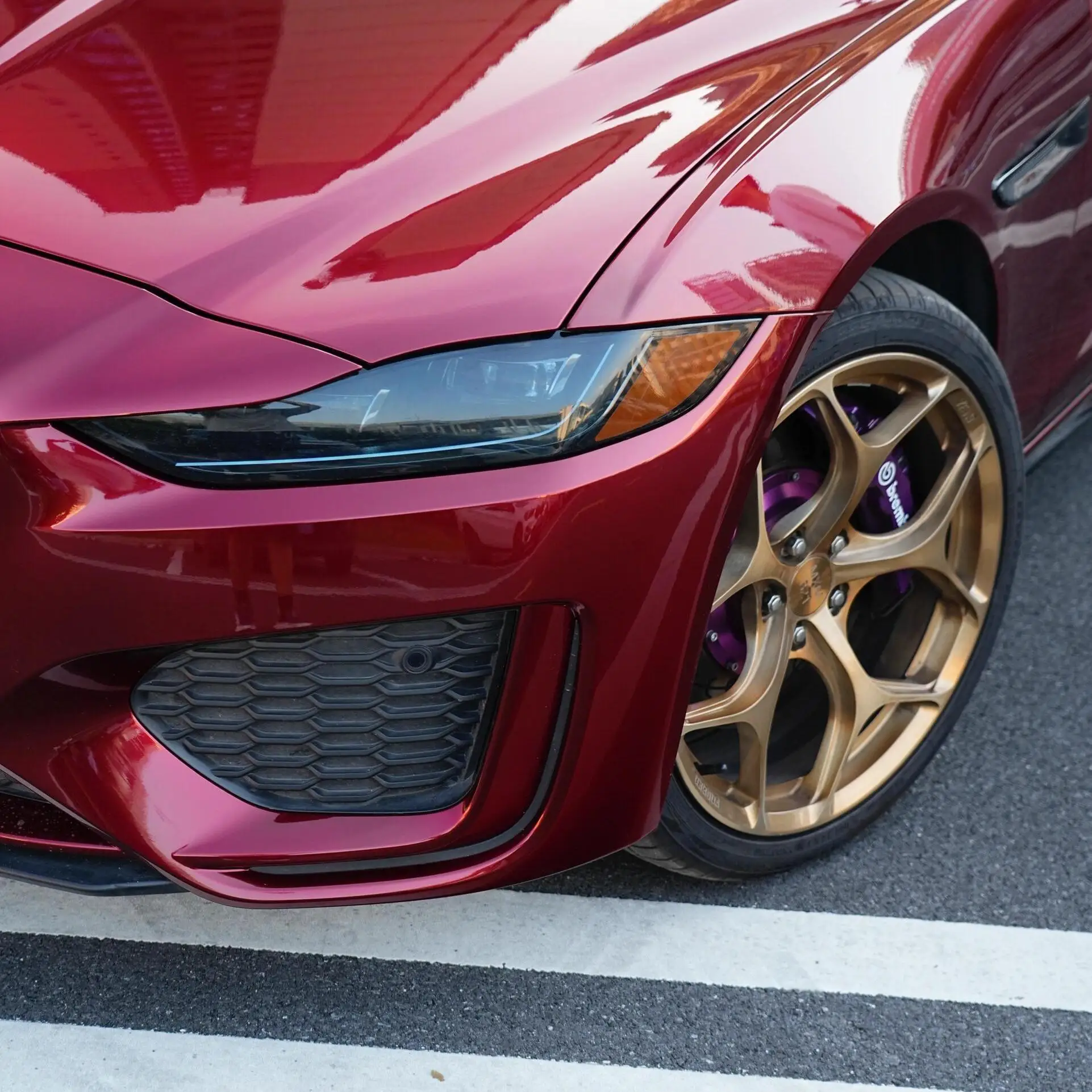 Liquid Cherry Red PET Car Wrap Vinyl Film - Glossy Metallic 3D Effect Auto Body Decal for BMW, Mercedes, Tesla & All Cars view 5
