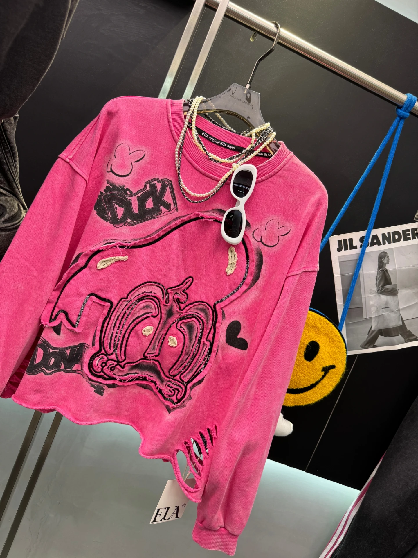 2025 Autumn New American Retro Patchwork Cartoon Duck Sweatshirt for Women Loose Round Neck Trendy Top Streetwear Women