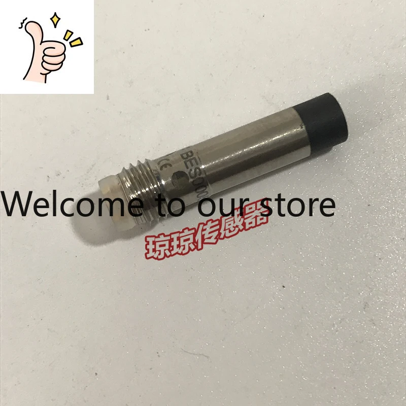 BES0005 Balluff Inductive Proximity Switch BES G06EB-PSC40F-S49G Spot