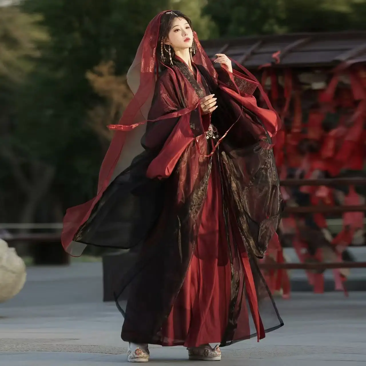Pre Ancient Warrior Period Hanfu Women's Traditional Black Red Long Robe Classic Female Soldier Mulan Cosplay Clothing Halloween