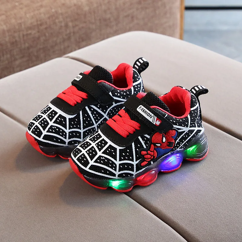 2024 New Children\'s Shoes Luminous Boys Running Shoes Led Lights Baby Boys Girls Mesh Cartoon Sports Shoes Children Accessories