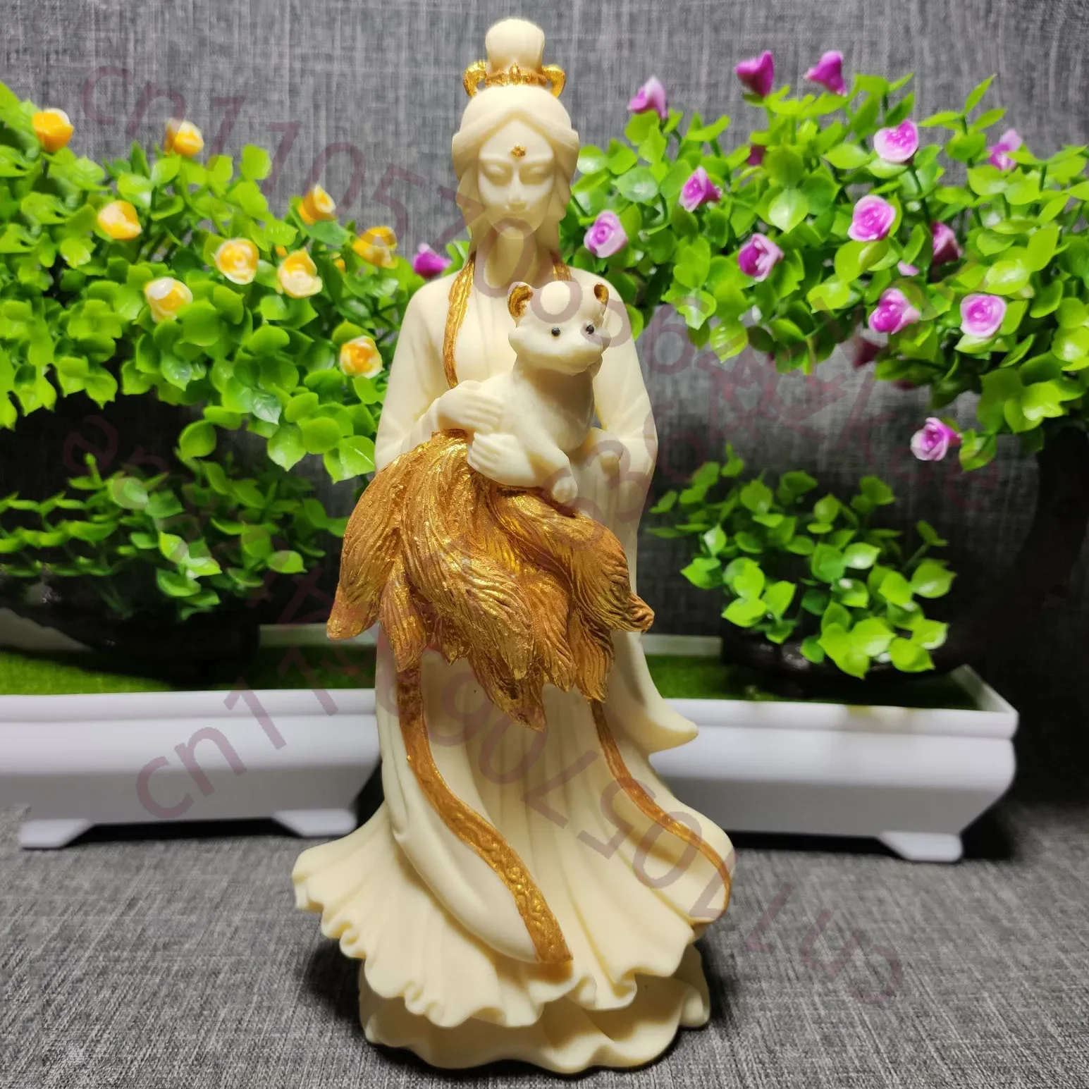 Nine-Tailed Fox Fairy Statue Resin Sculpture High Quality Fairy Home Living Room, Room Decoration Artwork 21cm/8.25 In