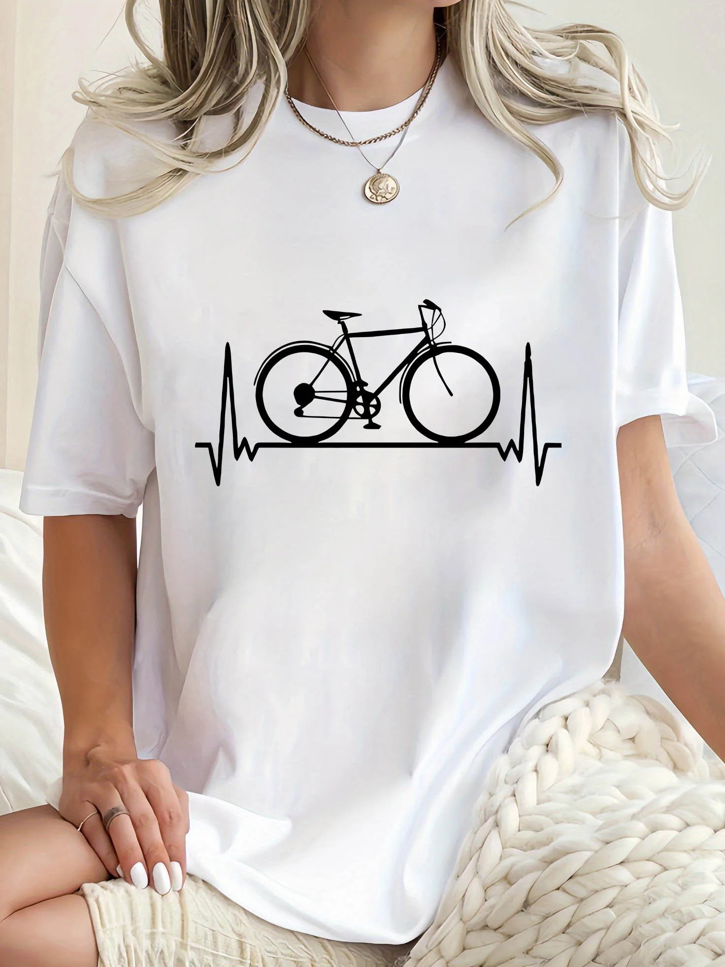 Creative Fun ECG Bicycle Print Women's Casual Sports Round Neck Sleeve Comfortable Summer Top for Vacation Aesthetic Clothes