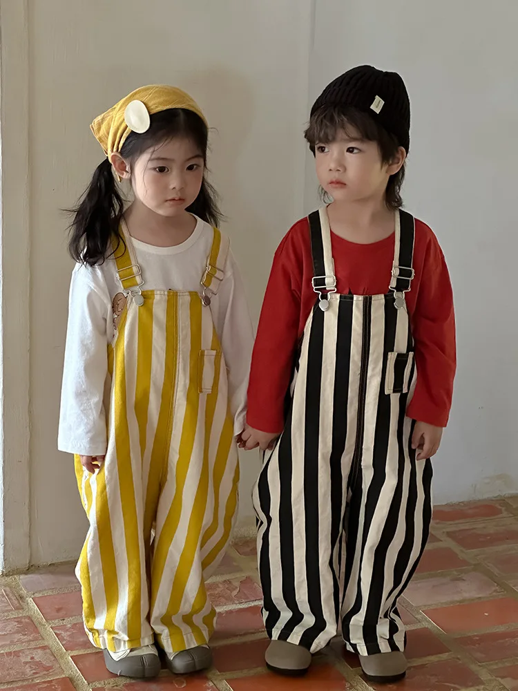 

2024 Autumn New Children Striped Overalls Cotton Boys Girls Loose Versatile Strap Trousers Toddler Casual Pants Kids Clothes