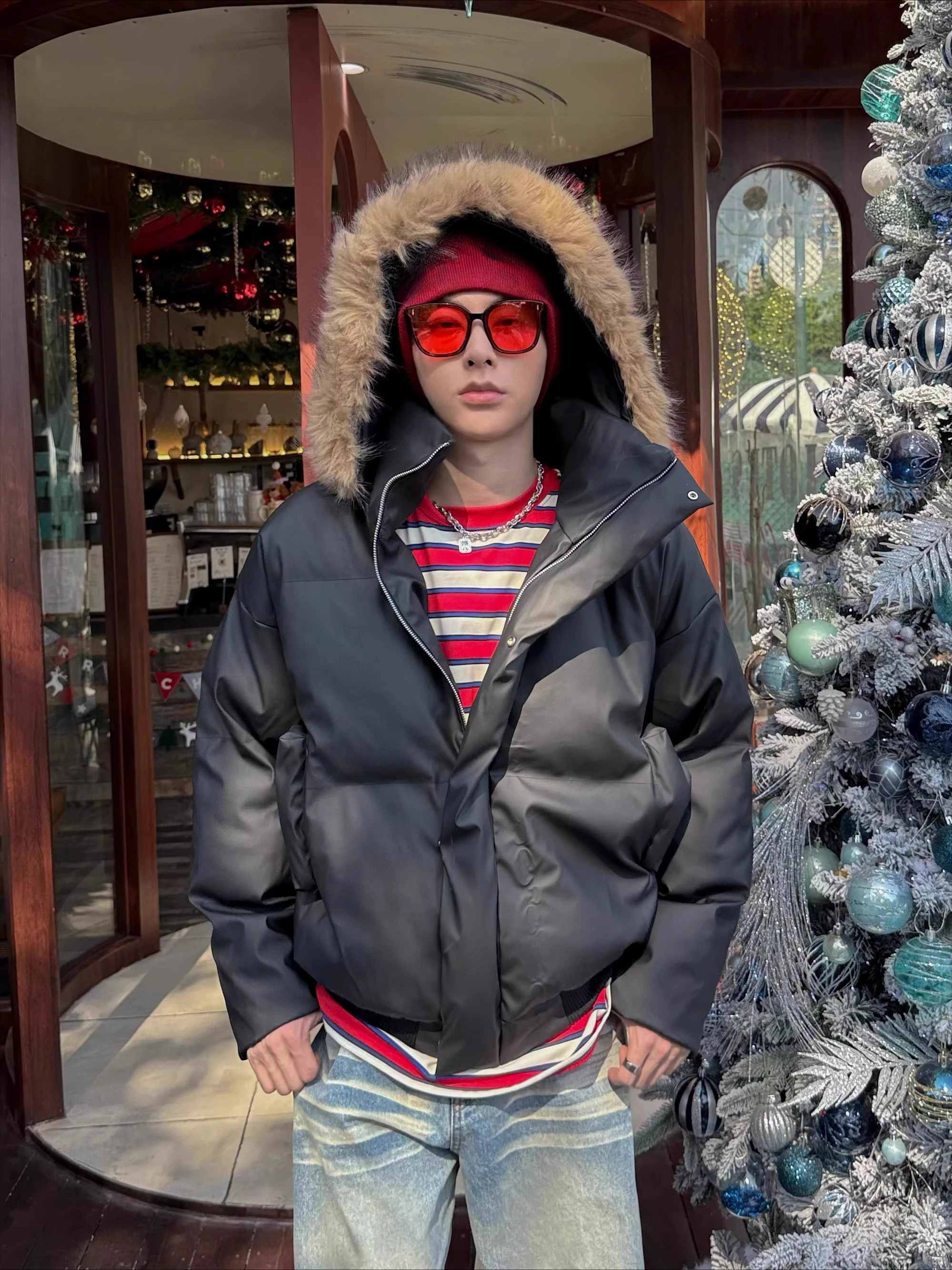 Men Women 2025 Autumn New Large Faux Fur Collar American Style Loose Comfort Chic Jackets Simple Couple Solid Color Warm Parkas