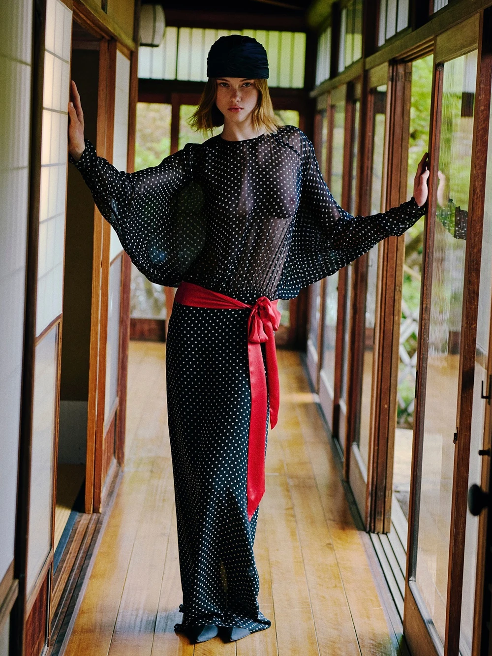 فستان شيفون نسائي غير رسمي أوروبي وأمريكي لخريف 2025 بلون سادة وأكمام طويلة منقط فرنسي #5