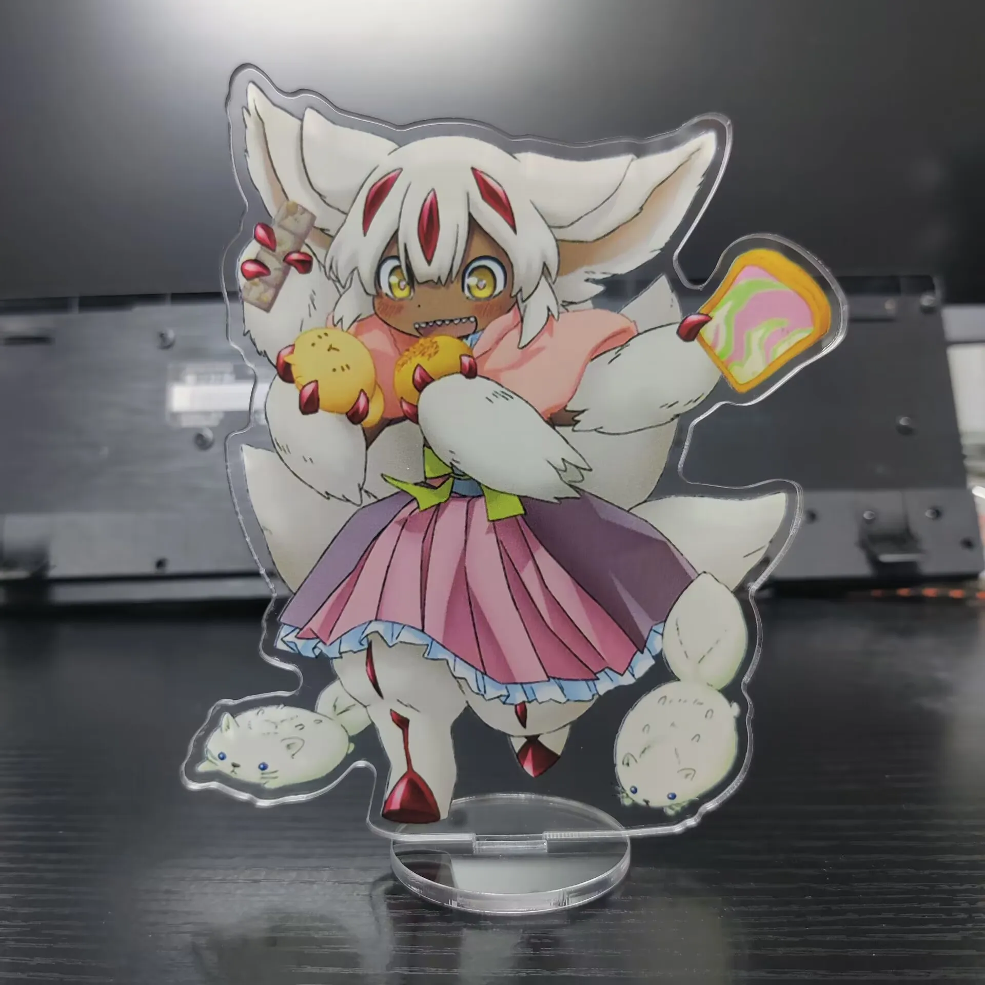 Japan Anime Made in Abyss Figures Nanachi Reg Riko Cosplay Cute acrilico Model Desk Decor Standing Sign Toy Fans regalo di natale