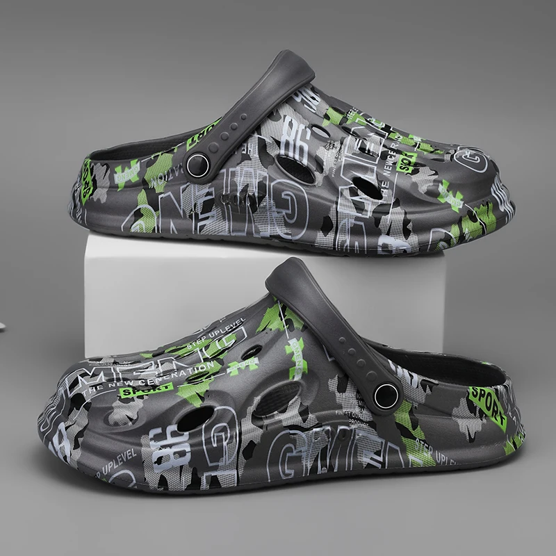 Men's Printed Clogs, Trendy Outdoor Non-Slip Soft-Soled Breathable Garden Slippers, Outdoor Beach Sandals image 6