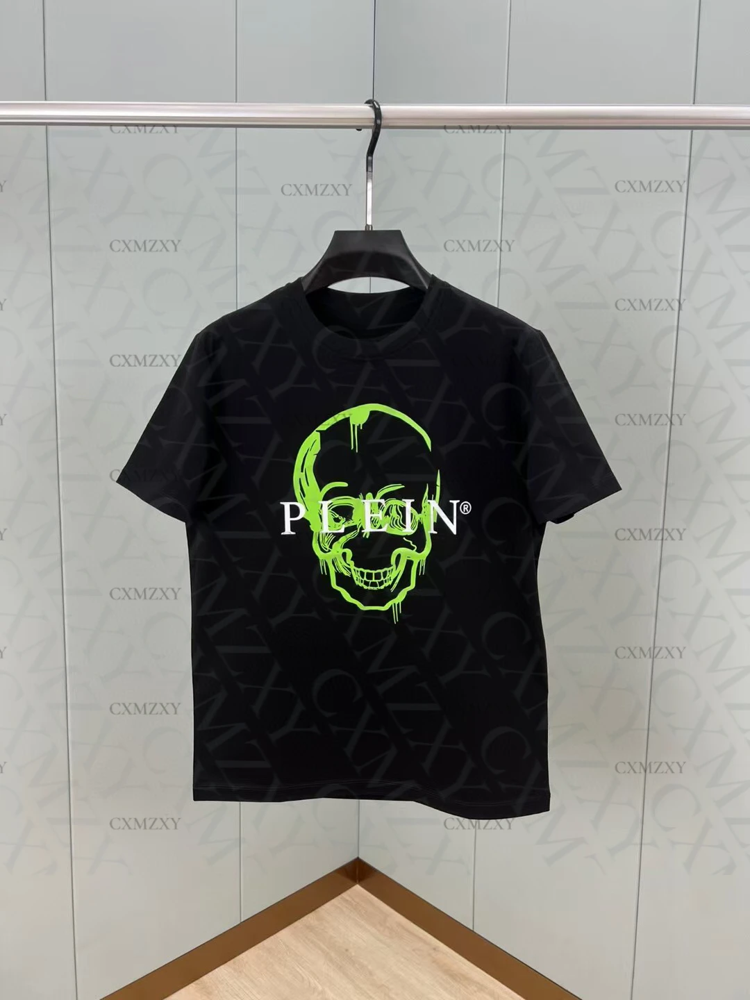 

2025 Early Spring New Men and Women with The Same Skull Printed Short-sleeved T-shirt High-quality Luxury Brand Selling Popular