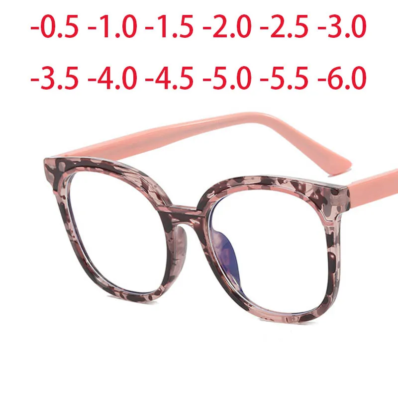 

Classic Square Frame TR90 Glasses for a Natural Slimming Effect Short Sight Eyewear 0 -0.5 -1 -1.25 -1.5 -1.75 -2.0 To -6