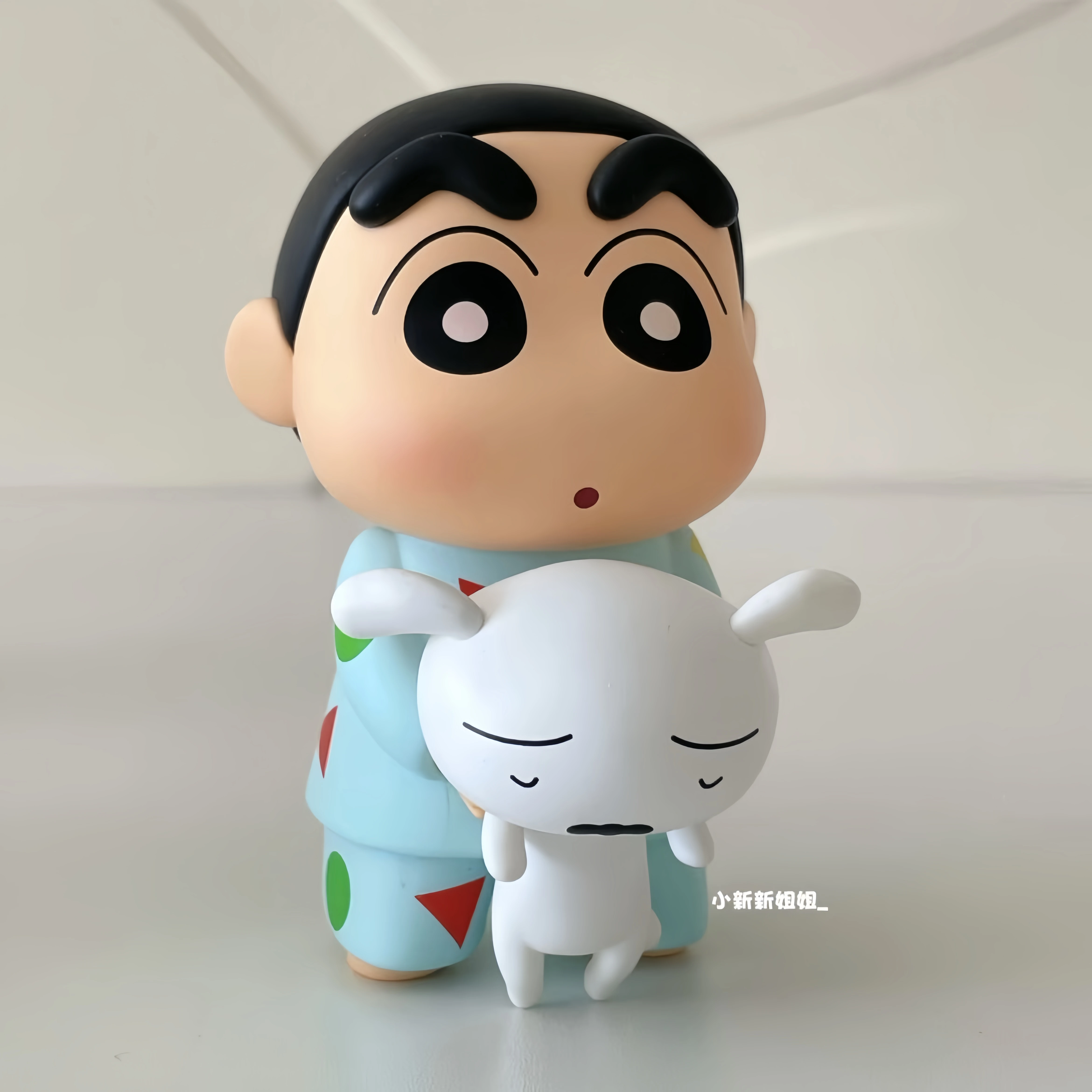 تلوين شين تشانس ليتل وايت الحياة اليومية صندوق أعمى التماثيل العصرية اللعب سطح المكتب الحلي دمى اللعب الطرفية الهدايا #3