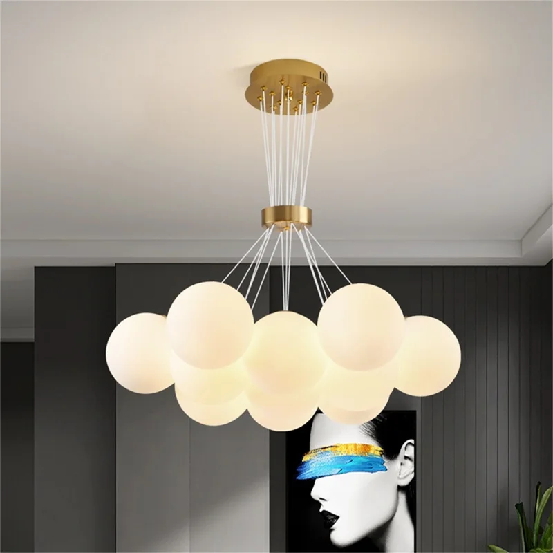 Modern Color Balloon LED 3 Colors Chandelier Designer Romantic Warm Home Decoration Hanging Chandelier