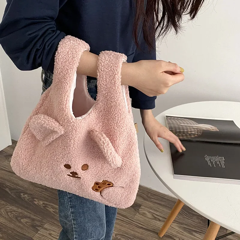 

2021 Shopper Bag Handbags Kid Gift Winter Soft Plush Tote Bag Cartoon Bags Embroidery Imitation Lamb Hair Shoulder Bag for Women