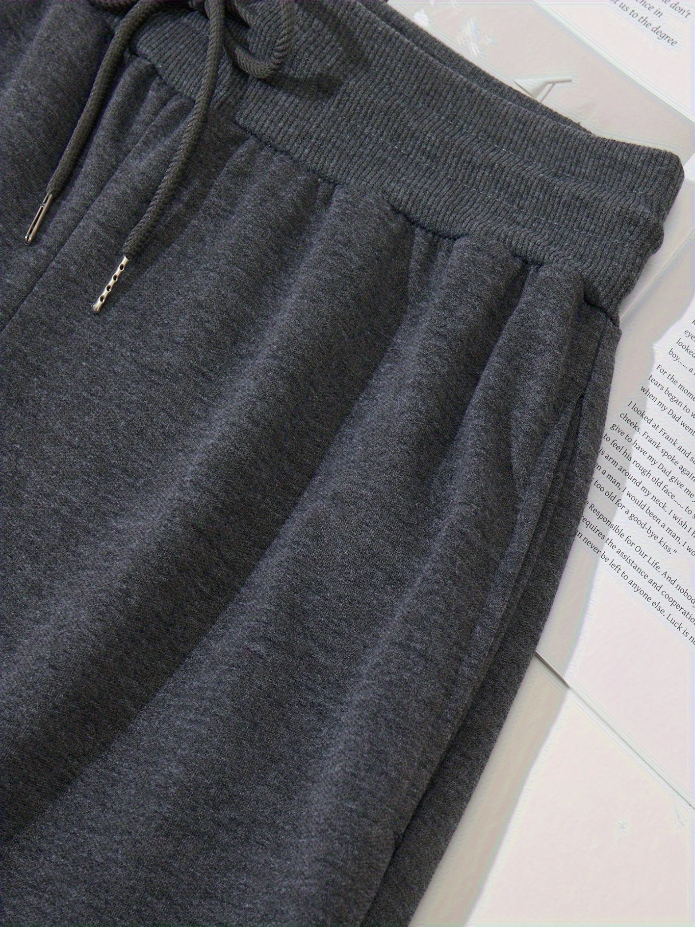 Neue, atmungsaktive Sport-Freizeithose, geeignet für Herren, ideal für Outdoor-Sportarten, Jogging, als Sportbekleidung, Streetwear oder als Sport-Sweatpants. – Detail 6