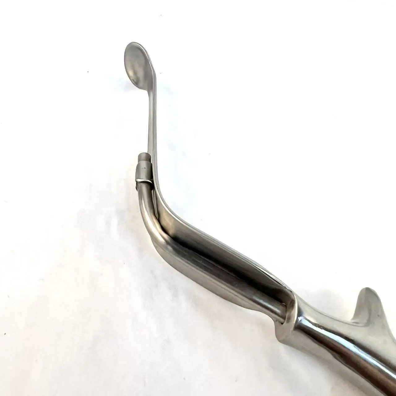 Light Guiding Retractor 120 Degree for Cheekbone Area with Suction or Without