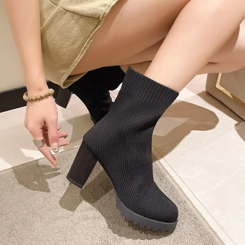 

2023 Women 8cm High Heels Silk Sock Boots Female black Short Ankle Boots Lady Stripper Autumn Pointed Toe Gothic Designer Shoes