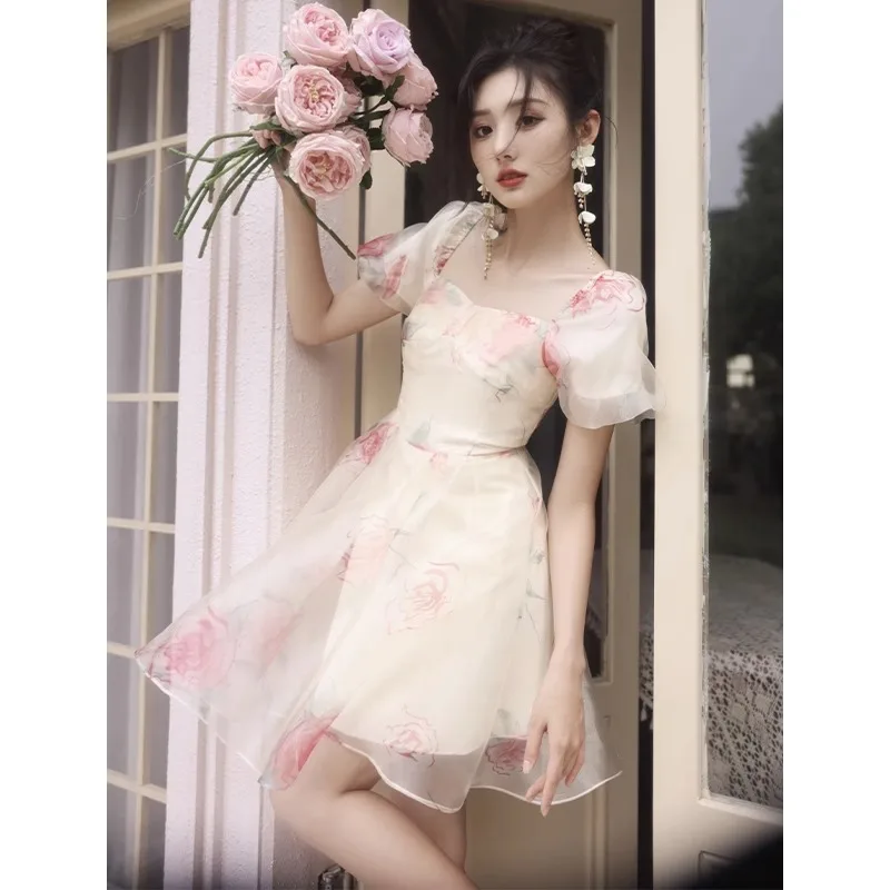 abiti-aderenti-floreali-dolce-fata-per-le-donne-elegante-stampa-da-festa-francese-femminile-coreana-moda-mini-abito-carino-estate-2025-rosa