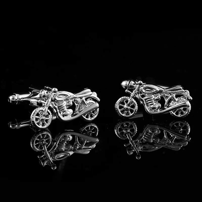 High-grade titanium steel hollow football cuff studs, personality fun, non-fading playing card cufflinks, French shirt