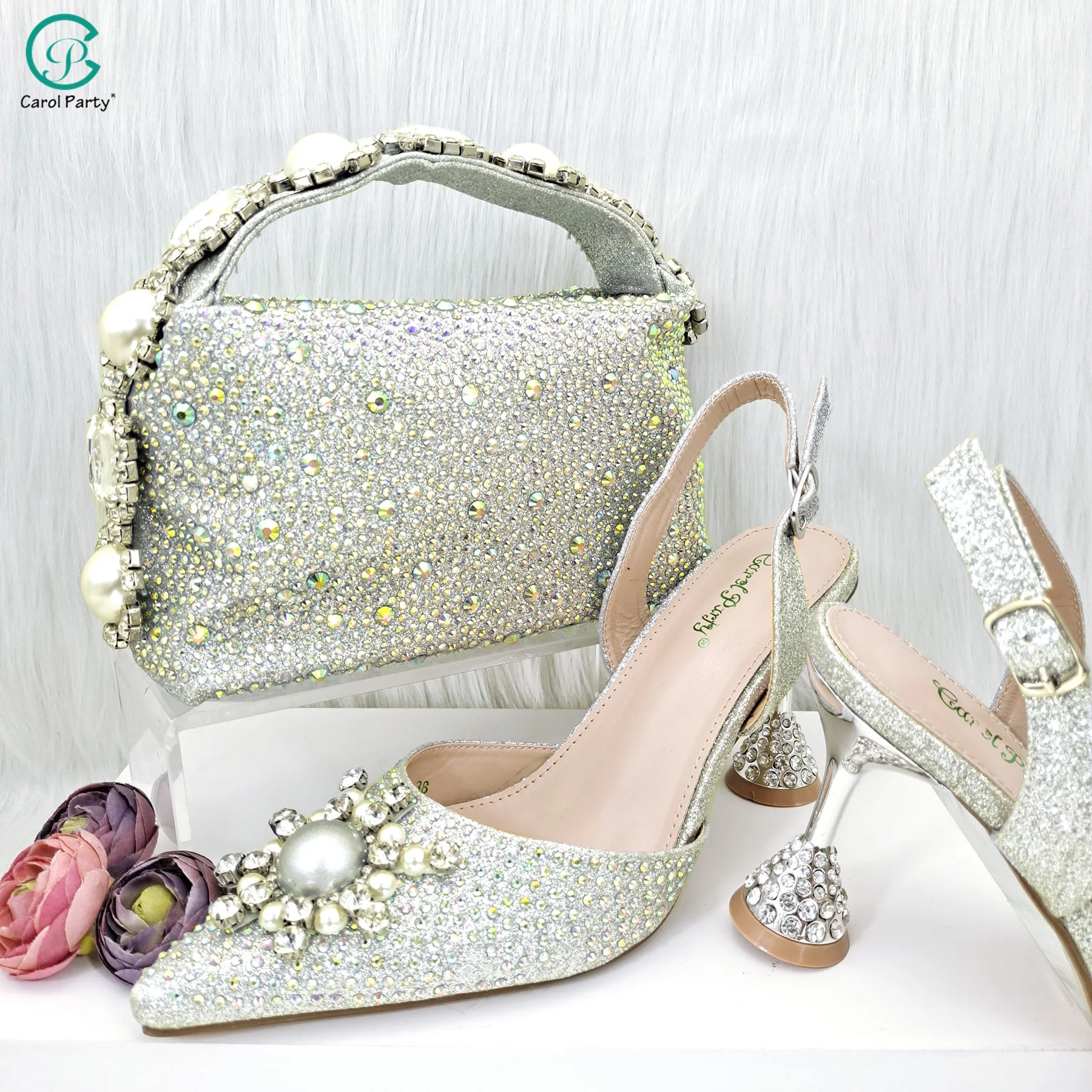 

Carol Party Italian New Design Stylish And Exquisite Silver Glitter Fabric Rhinestone Decorate High Heels With Clutch Bag Set