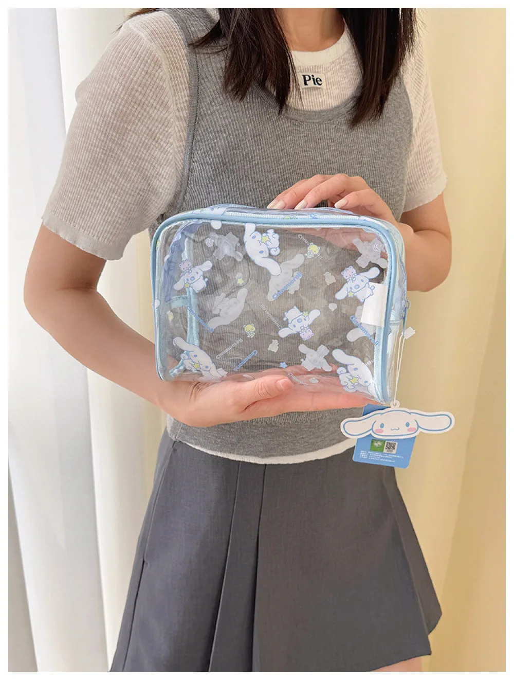 Portable large-capacity high-appearance-value Kuromi cute portable travel storage bag Sanrio cartoon transparent makeup bag