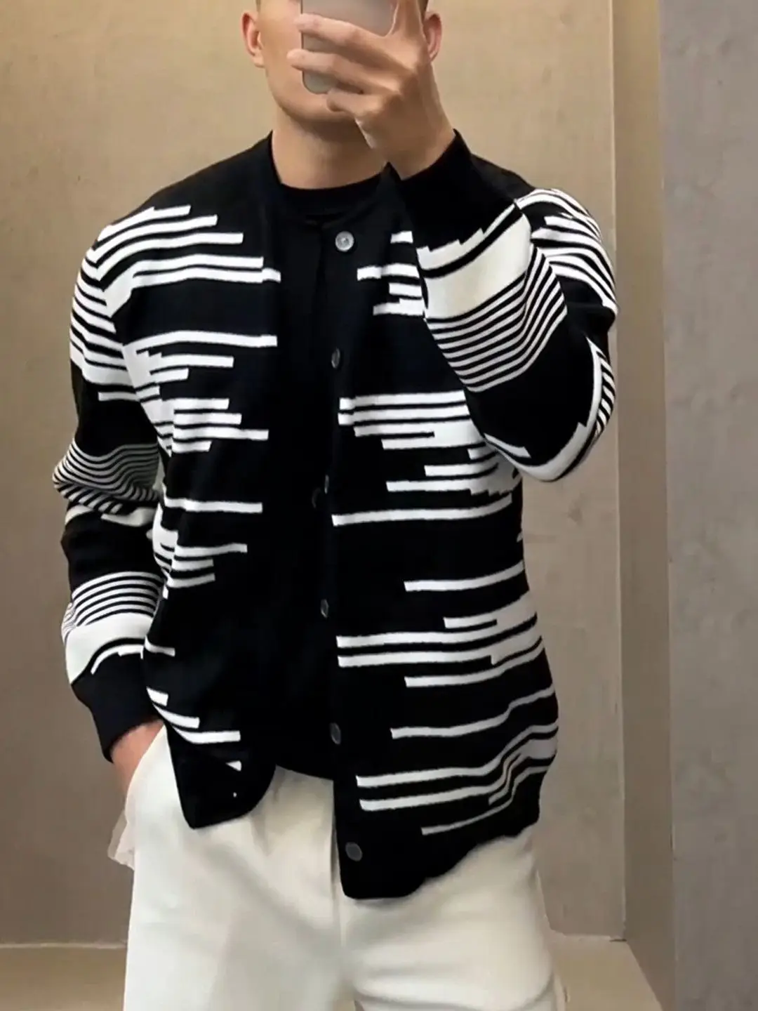 

Мужской вязаный кардиган в американском ретро-стиле с полосатым воротником, свободный повседневный свитер-жакет в черно-белых цветах