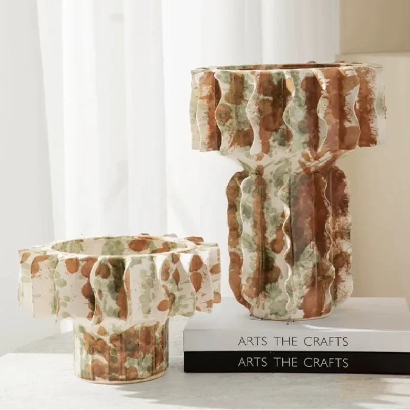 Painted ceramic vase, light luxury creative flower arrangement, home art decoration