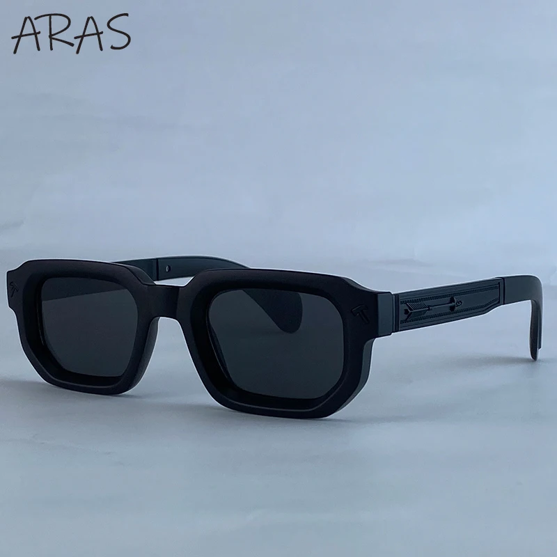 aras Square Sunglasses Black 10