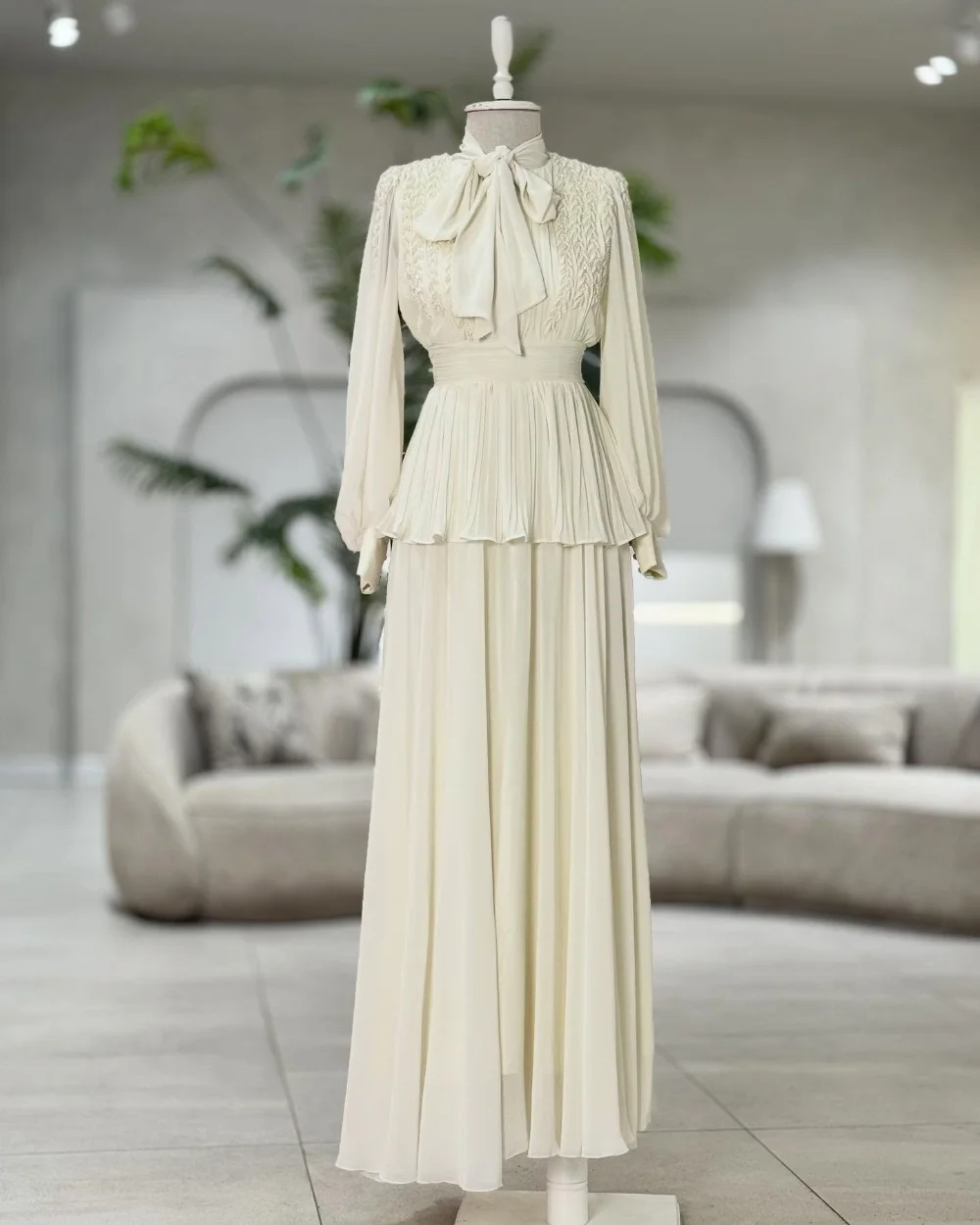 تخصيص مطابقة الشيفون مطرزة الديكور ألف خط مغرفة الرقبة فساتين طويلة مناسبة مخصصة مساء الأحجام المتاحة