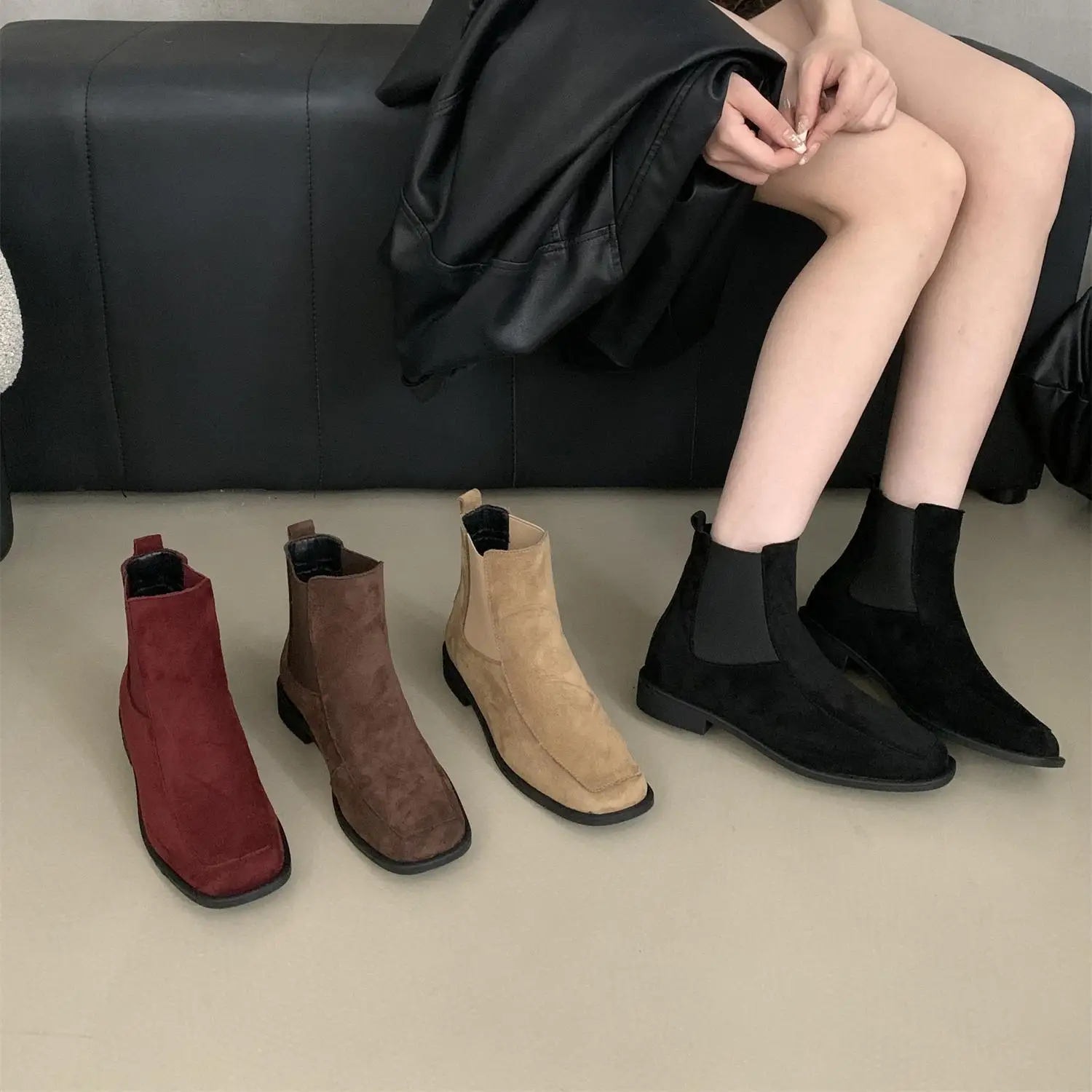 Rock Shoes Donna Stivali-Donne Designer di lusso Punta tonda Calzature invernali 2024 Caviglia Moda Donna Gomma Basso Autunno Lace-Up Ridi