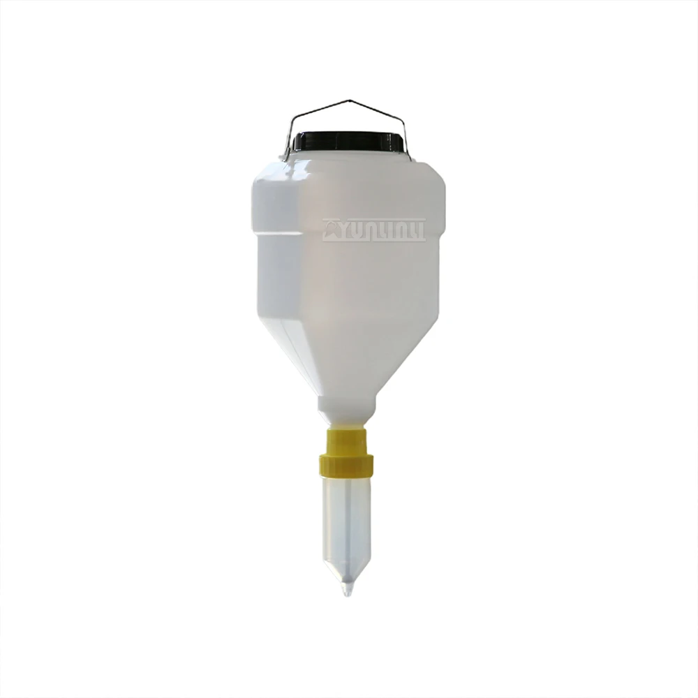 

5L Sauce Dispenser Salad Dressing Extrusion Bottle Large Capacity Hanging Condiment Squeeze Bottle
