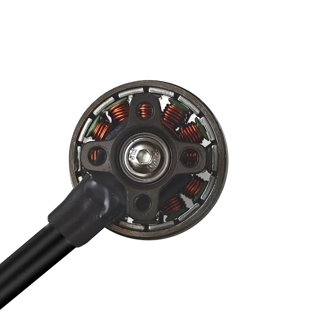 4PCS EMAX ECOIII 2808 1300KV 1500KV 1900KV 3-6S Motore Brushless Compatibile Eliche da 6-7 pollici per 7 pollici RC FPV Racing Drone