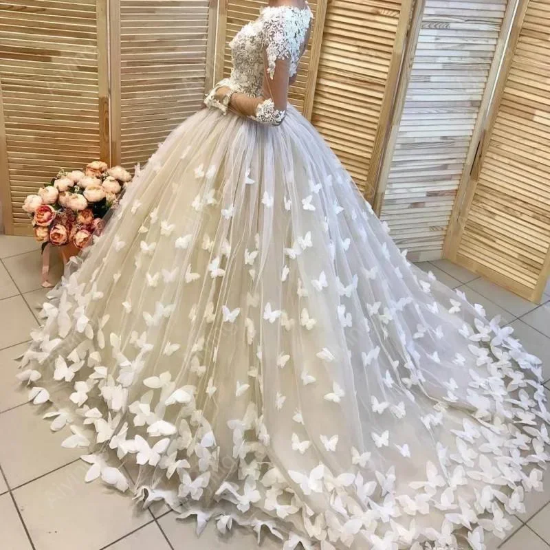 Customized Classic V Neck Long Sleeves Lace Wedding Dresses Sweep Train Handmade Butterflies Ballgown Bridal Gowns