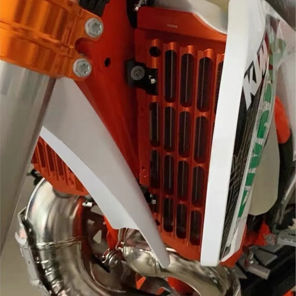 

Защитная крышка решетки радиатора для EXC XCF XC EXCF XCFW TPI Six Days 125 250 300 350 400 450 500 2017-2023 2024