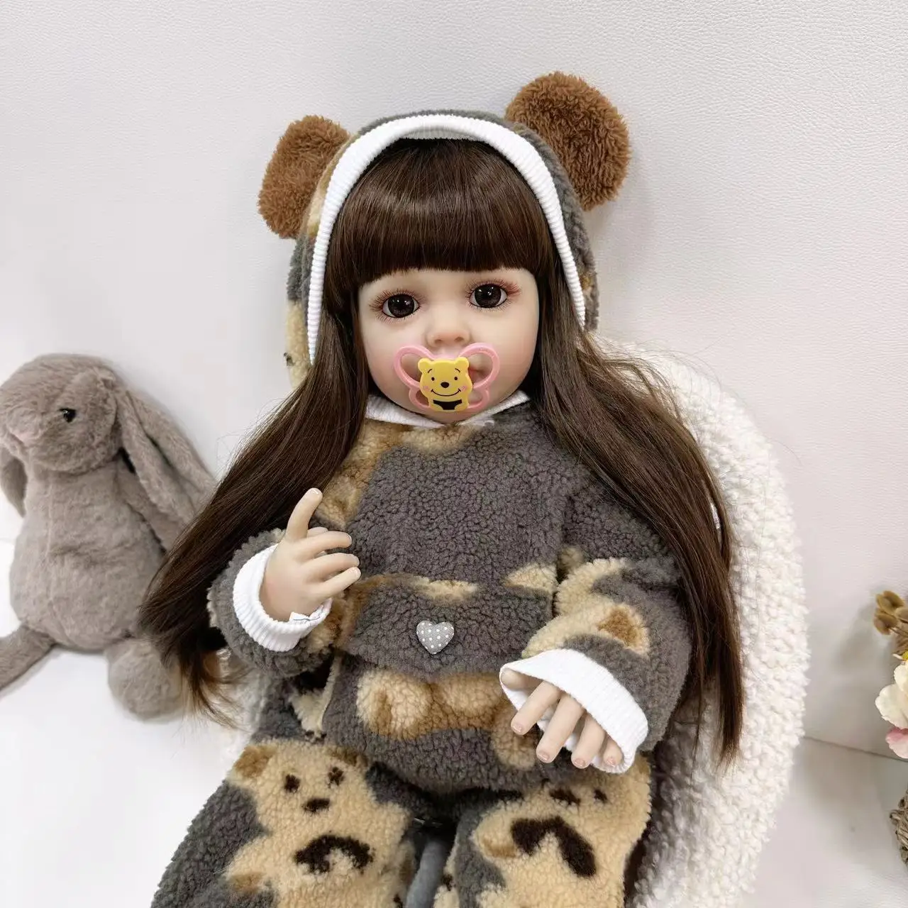 

Кукла реборн Cokela 55 см, виниловая с длинными волосами, розовая одежда, силиконовая кукла, реалистичная кукла реборн для подарка для девочки