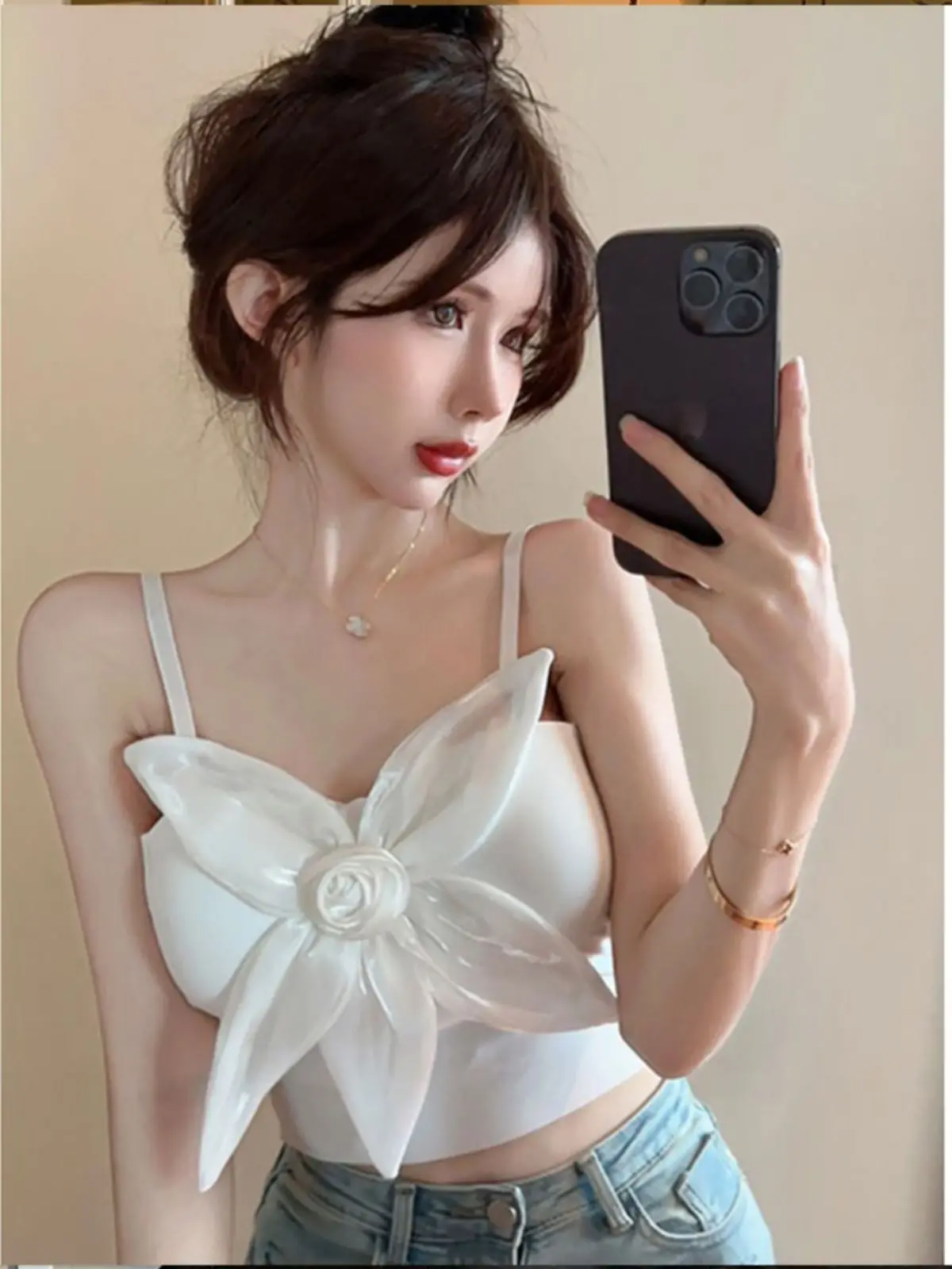 

Korea Sling Women Chic Three-Dimensional Flower Strapless Camis Slim Basic Sexy Fashion Sleeveless Tops Women Crop Top