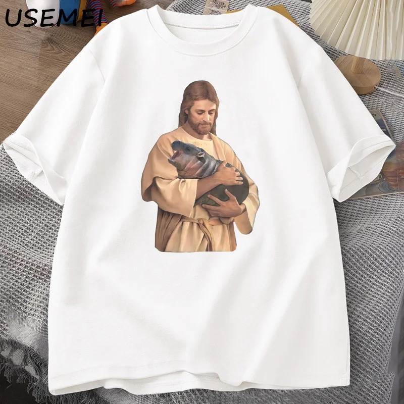 Divertente Meme Jesus Holding Moo Deng T Shirt uomo donna l\'ippopotamo Joke Moo Dang Lover thailandia T-Shirt cotone manica corta Tees