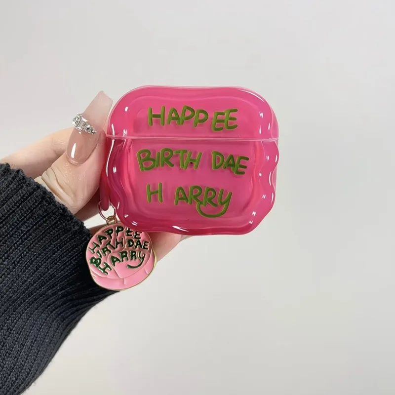 Proste, różowe etui na słuchawki z motywem alfabetu do Apple AirPods 4 3 2 1 Pro 2, silikonowe etui ochronne z funkcją ładowania i zawieszką. — zdjęcie produktu 2