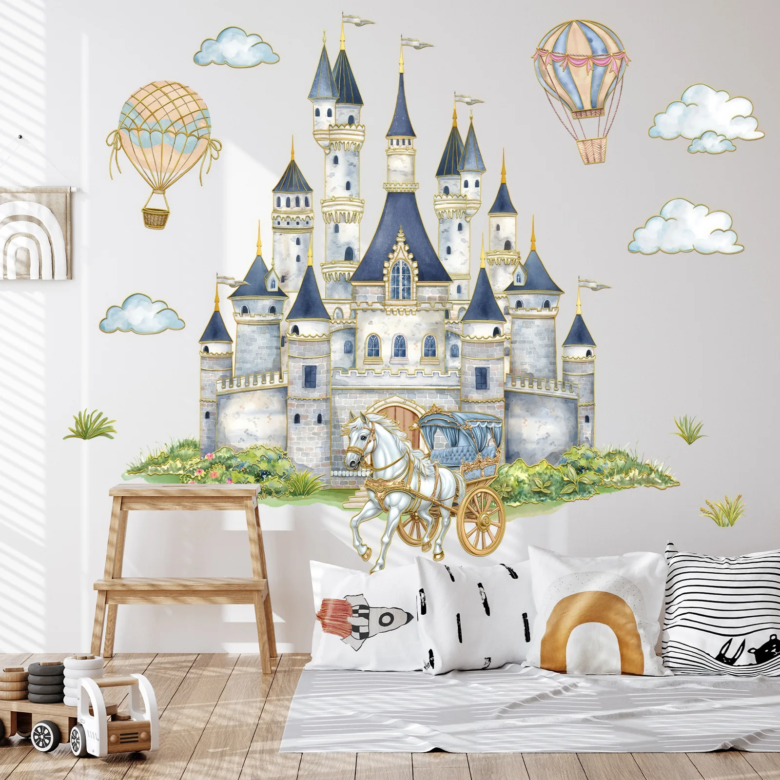 

Castle & Hot Air Balloon Wall Decals - Removable Cloud Stickers for Princess Bedroom & Kindergarten