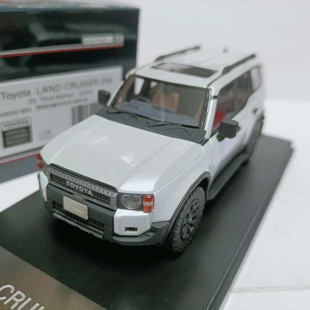 toyota land cruiser 1 43 model car –AliExpress version で toyota