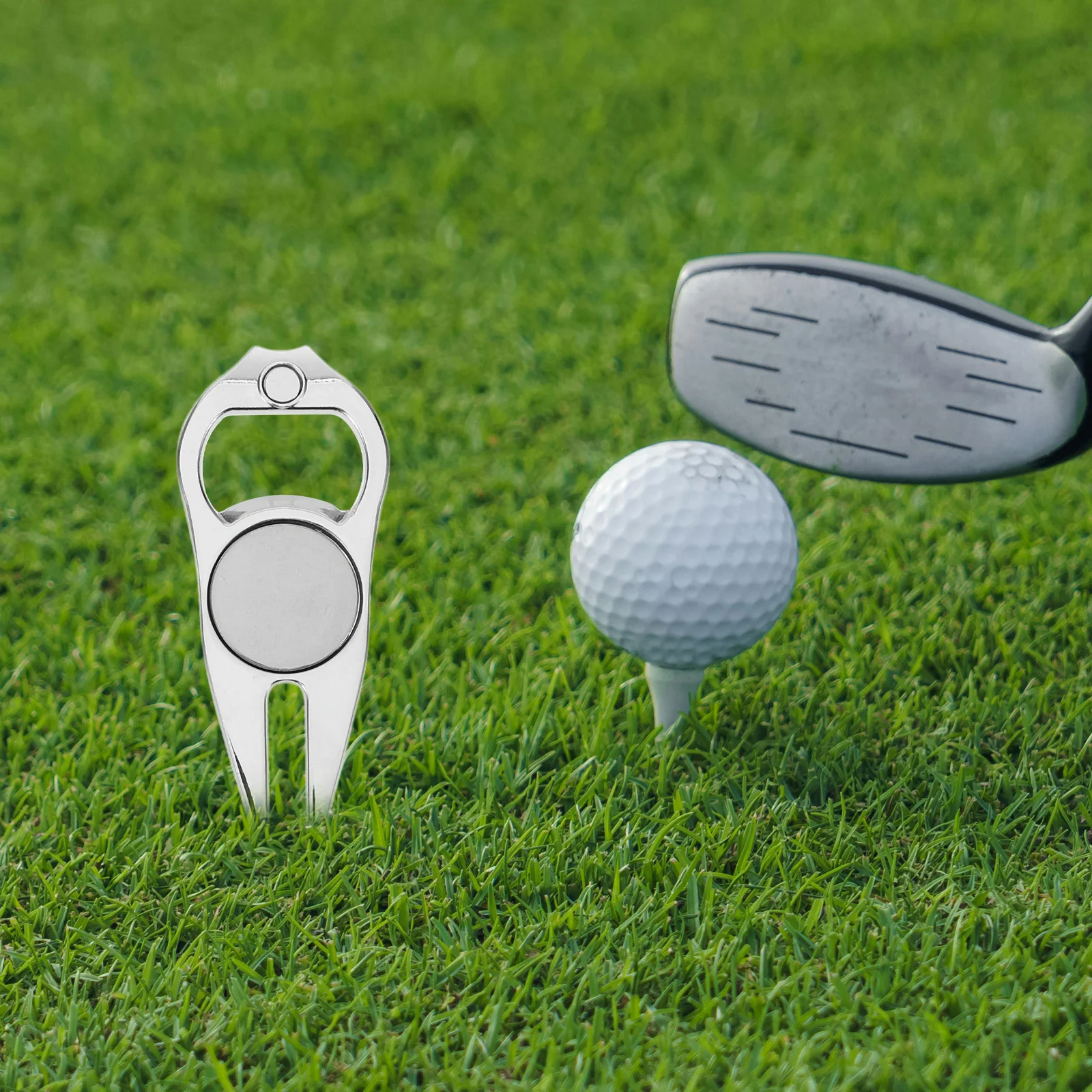 Рисунок 5 - Инструмент для ремонта Divot и шариковый маркер